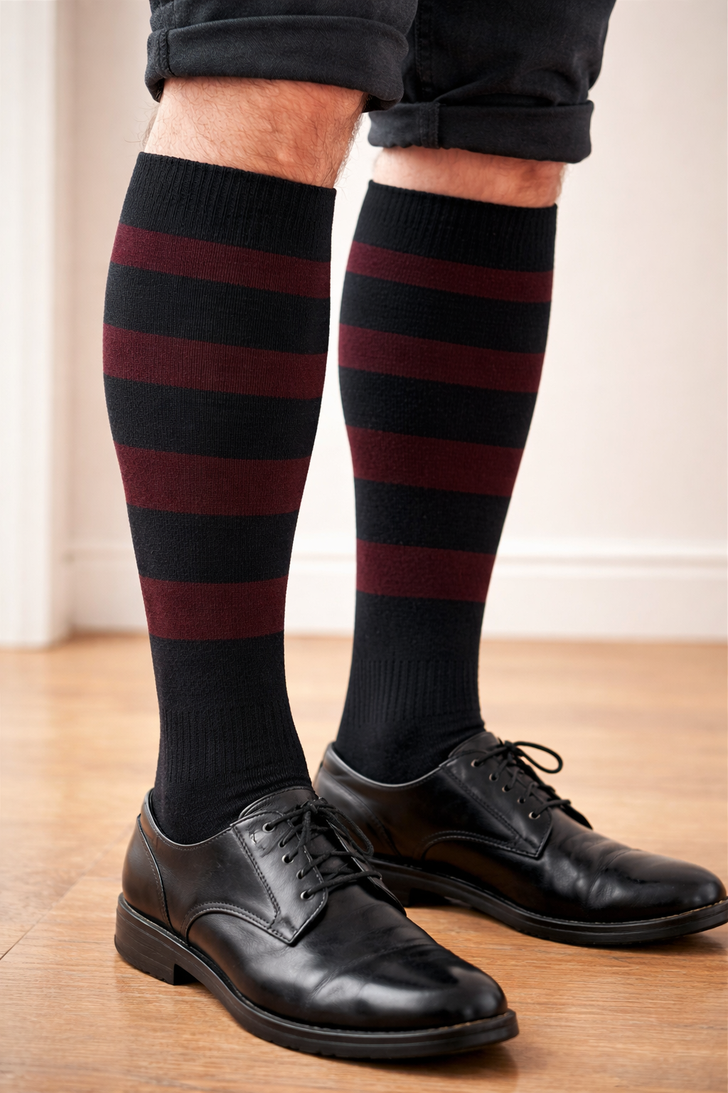 SİYAH-BORDO DİZ ALTI ÇORAP